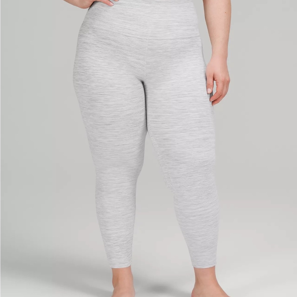 Size 10 Lululemon align leggings.